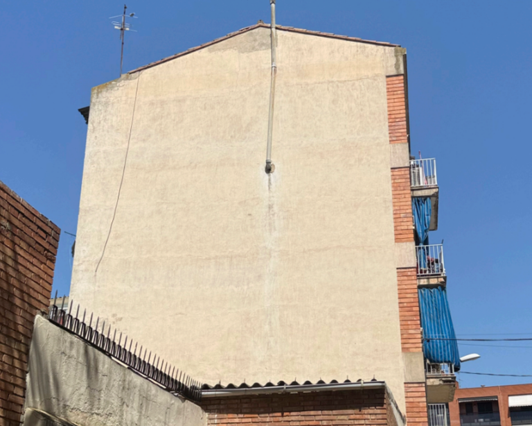 Façana Slim Safont